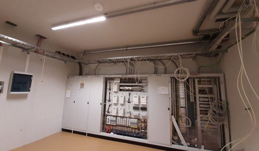 Gewerbebau Waldhof Arn